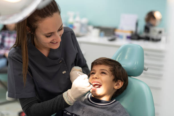 Best Weekend Emergency Dental Services in Iyanbito, NM